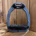 FLEX-ON SAFE-ON STIRRUP IRON IUG WITH DRK GRN ABSORB